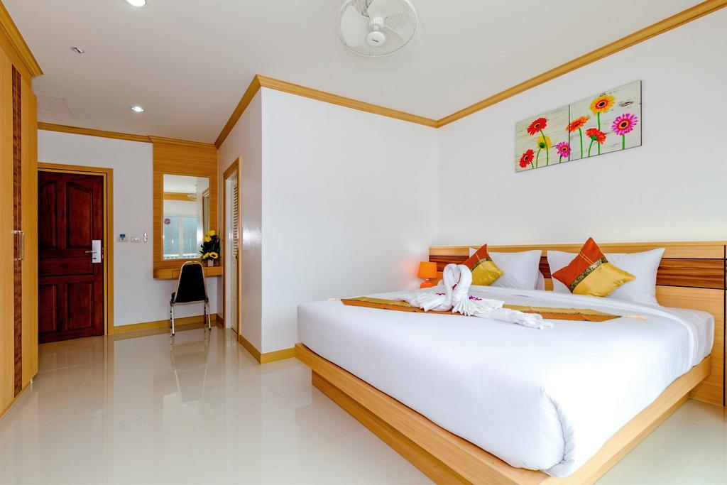 Phusita Hotel - Sha Certified Patong Rom bilde