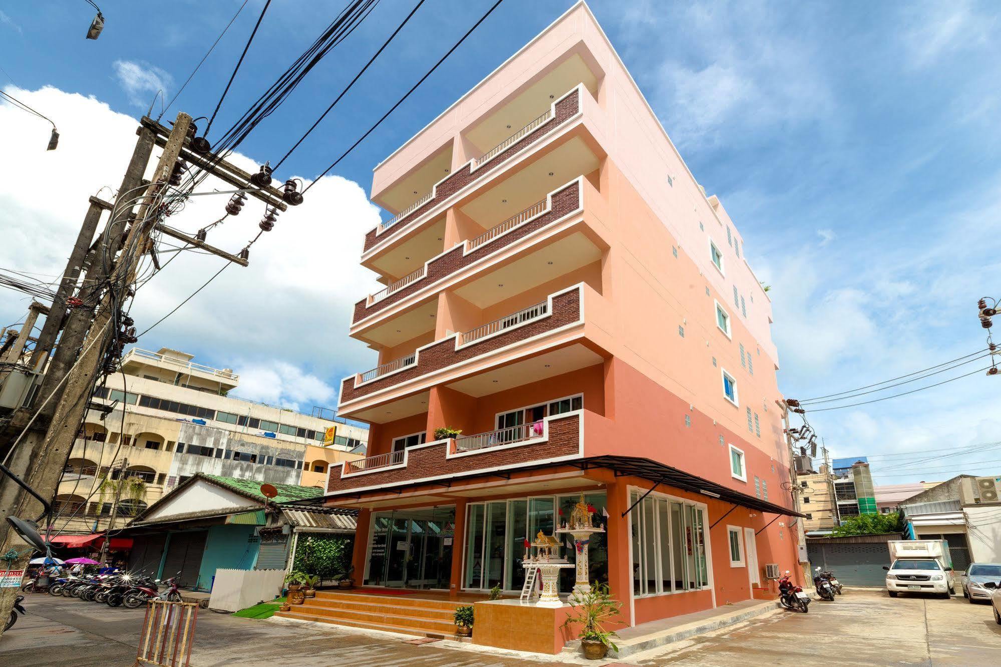 Phusita Hotel - Sha Certified Patong Eksteriør bilde